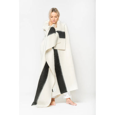 The Siempre Recycled Blanket