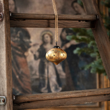 Etched Matte Gold Onion-Shaped Ornament